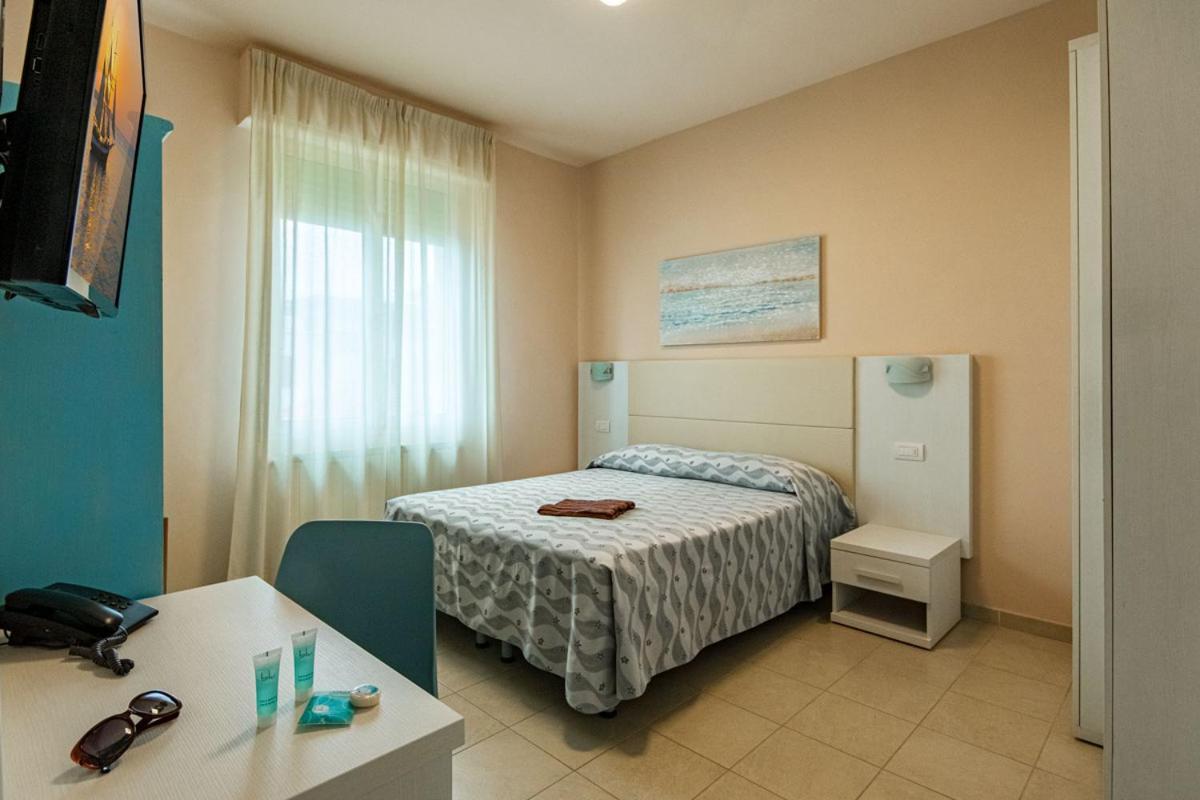 Hotel Villa San Giuseppe 산토바르톨로메오알마레 외부 사진