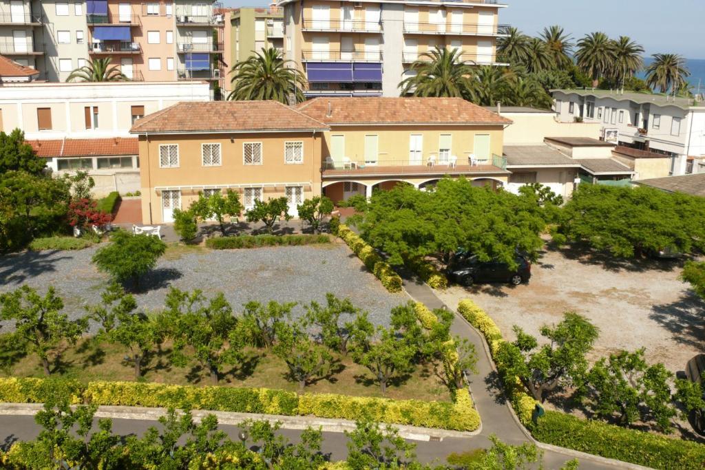 Hotel Villa San Giuseppe 산토바르톨로메오알마레 외부 사진