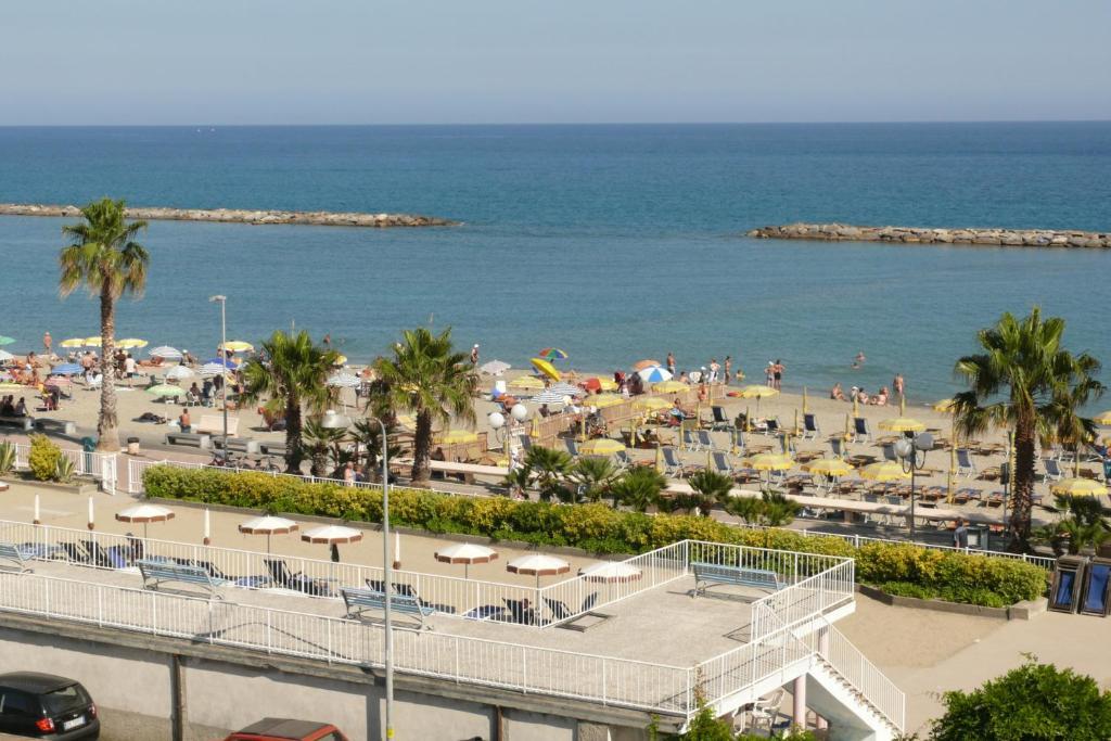 Hotel Villa San Giuseppe 산토바르톨로메오알마레 외부 사진