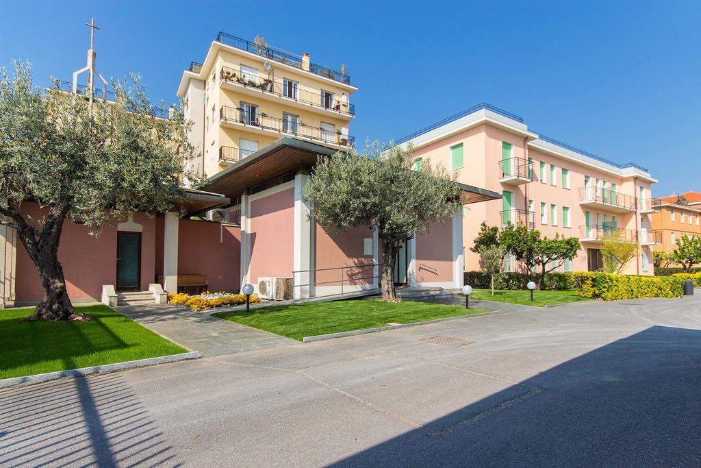 Hotel Villa San Giuseppe 산토바르톨로메오알마레 외부 사진