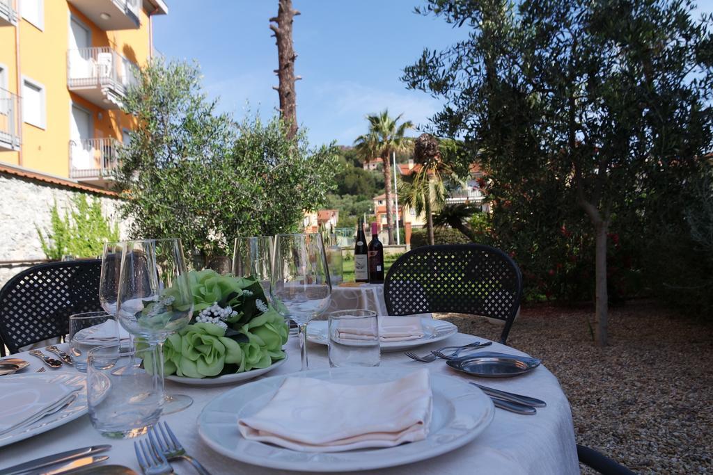 Hotel Villa San Giuseppe 산토바르톨로메오알마레 외부 사진