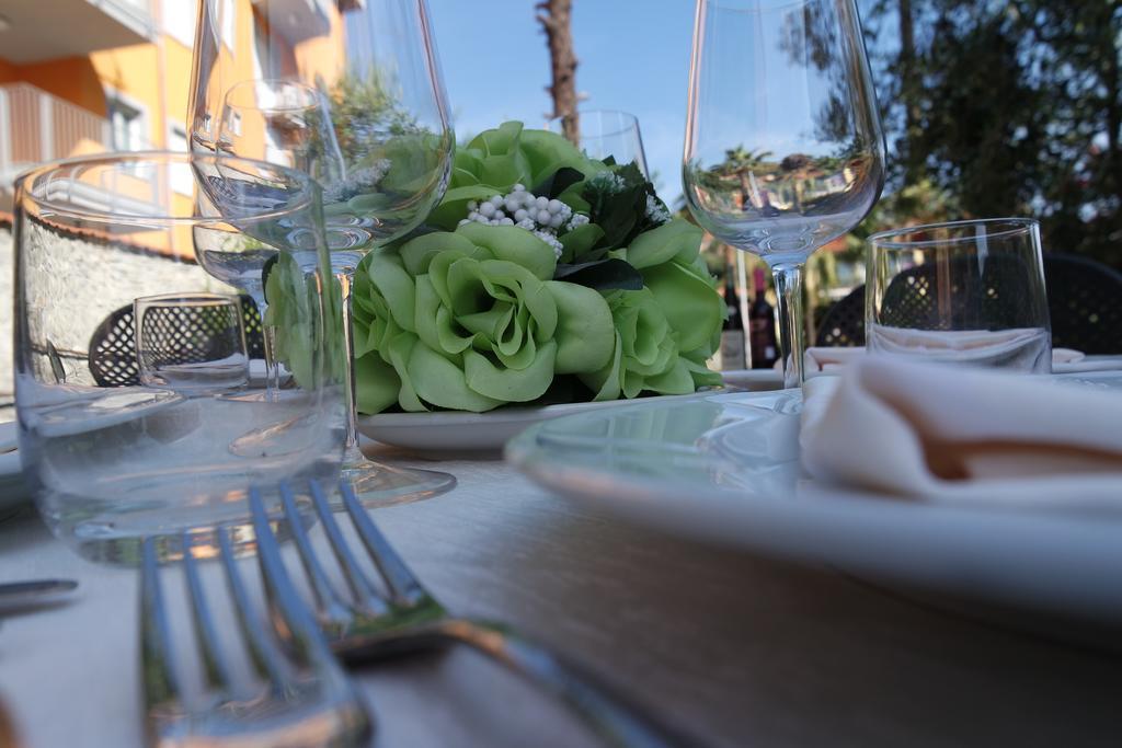 Hotel Villa San Giuseppe 산토바르톨로메오알마레 외부 사진