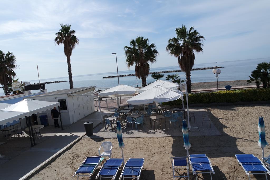 Hotel Villa San Giuseppe 산토바르톨로메오알마레 외부 사진