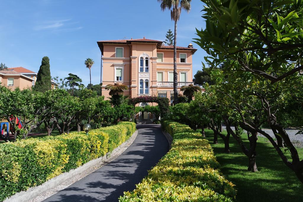Hotel Villa San Giuseppe 산토바르톨로메오알마레 외부 사진
