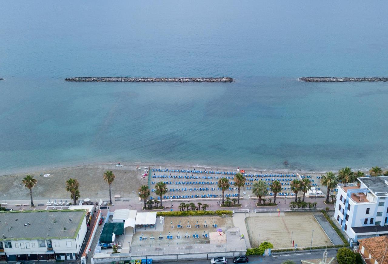 Hotel Villa San Giuseppe 산토바르톨로메오알마레 외부 사진
