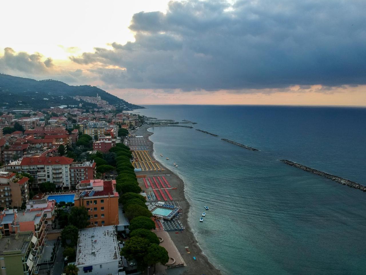 Hotel Villa San Giuseppe 산토바르톨로메오알마레 외부 사진