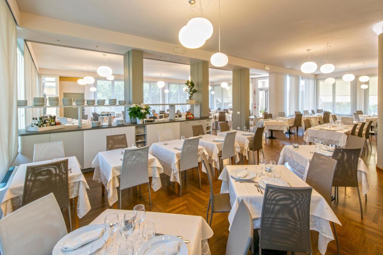Hotel Villa San Giuseppe 산토바르톨로메오알마레 외부 사진