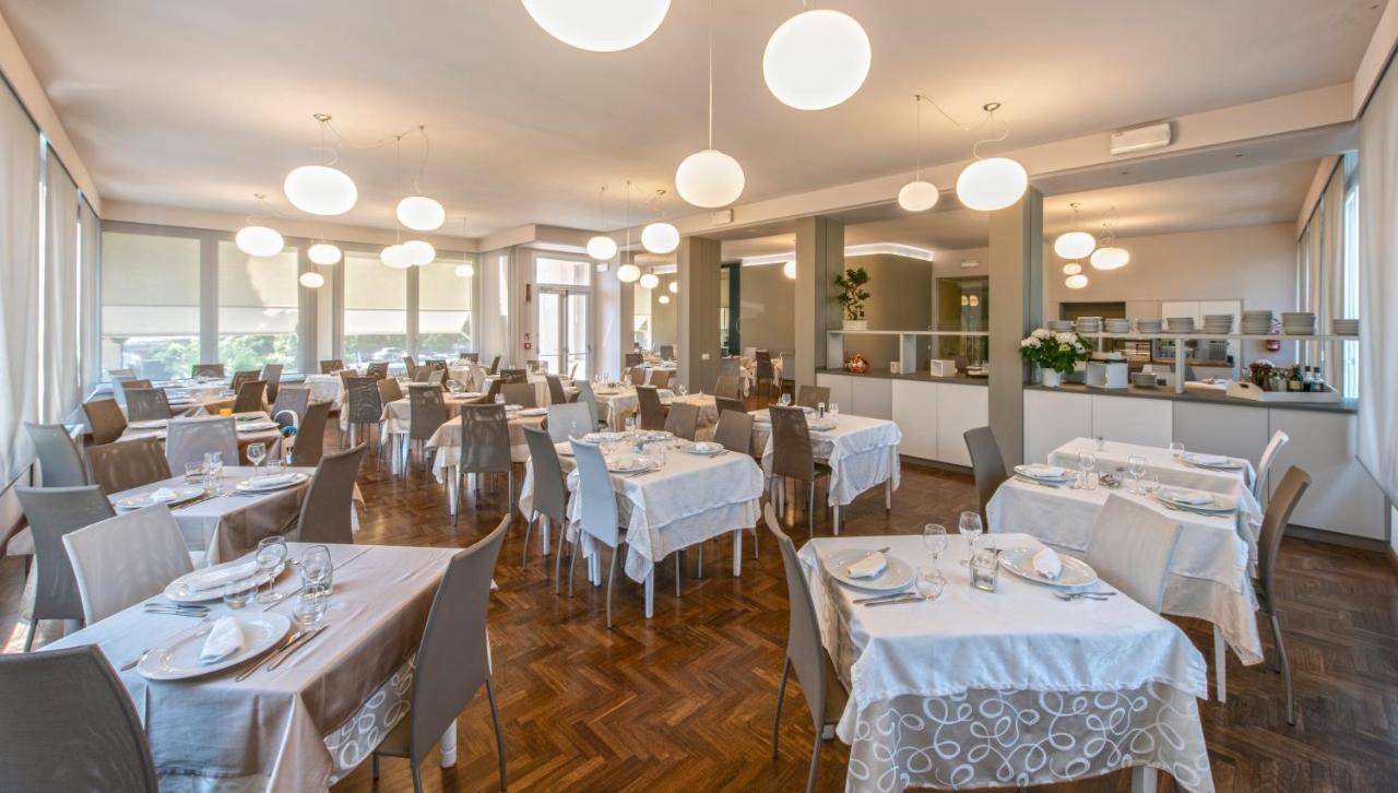 Hotel Villa San Giuseppe 산토바르톨로메오알마레 외부 사진